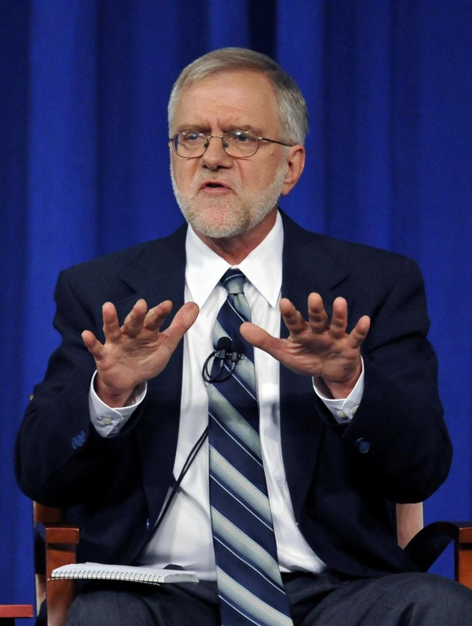 With Teachout’s endorsement — and her 34 percent of the voters — up for grabs, Green Party candidate Howie Hawkins (pictured) had come a-wooing.